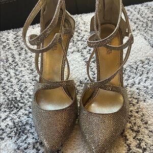 Michael Kors Glittering Gold Heels size 7